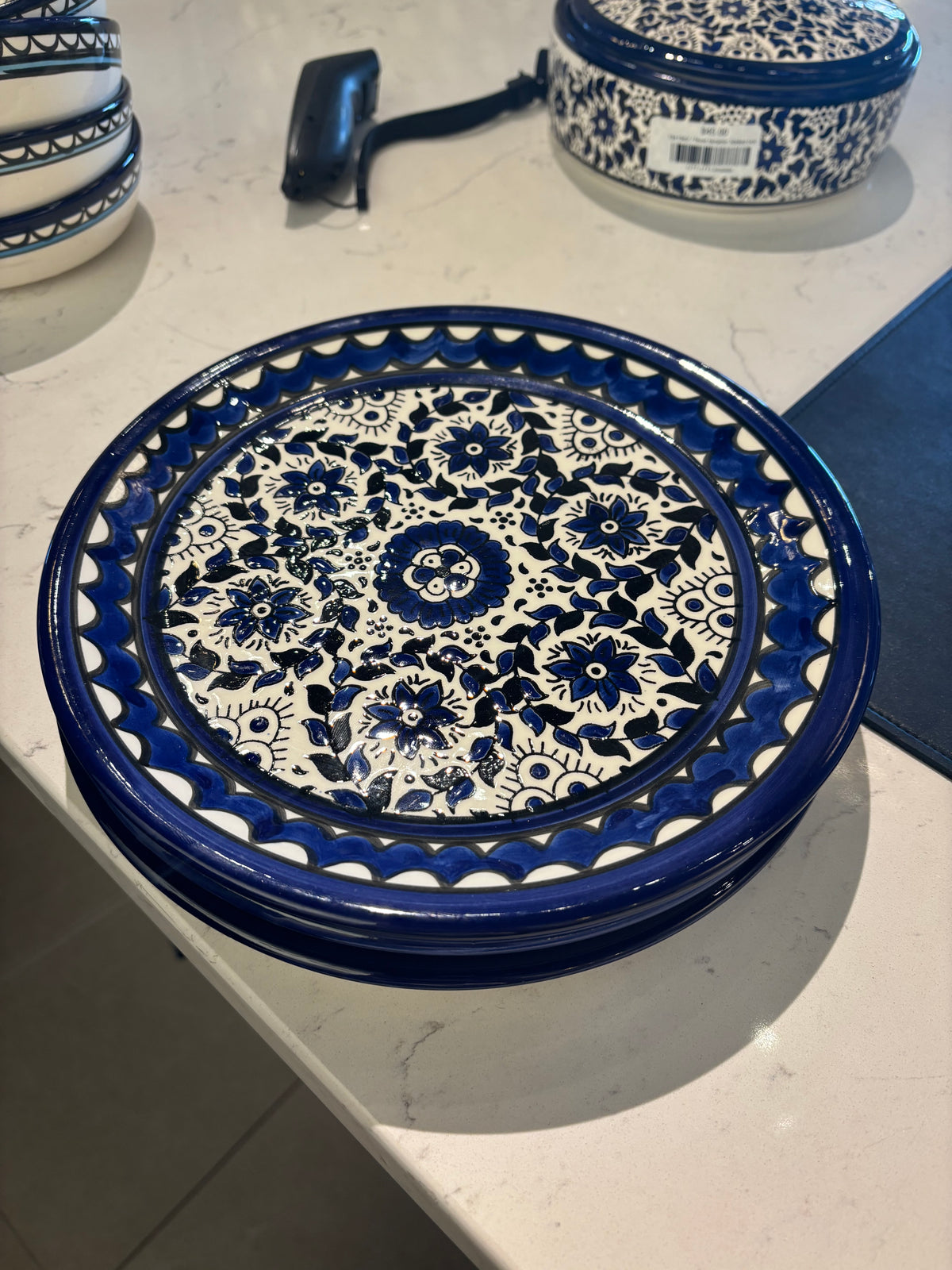 floral ceramic seriving plate