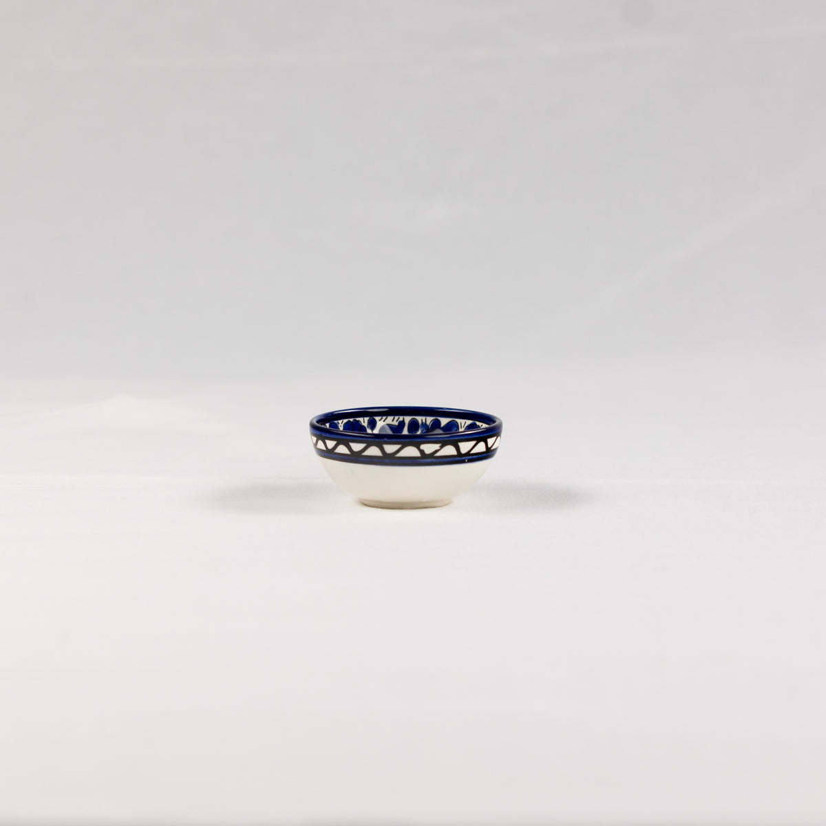 OTT-0115-KHALI 3.5 in (L) x 3.5 in (W) x 2 in (H)