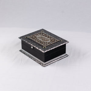 OTT-0014-SYEGY 9.5 in (L) x 7.5 in (W) x 4 in (H)