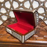 Medium Sadaf Inlay Lockbox 5 in (L) x 8 in (W) x 4.5 in (H)