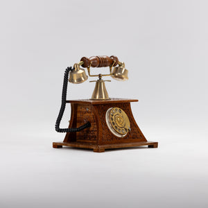 Vintage Elegance Rotary Dial Landline Phones 7 in (L) x 10 in (W) x 7.5 in (H) / Style 1