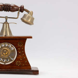 Vintage Elegance Rotary Dial Landline Phones 7 in (L) x 10 in (W) x 7.5 in (H) / Style 2